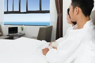 La Casa Hotel Нячанг